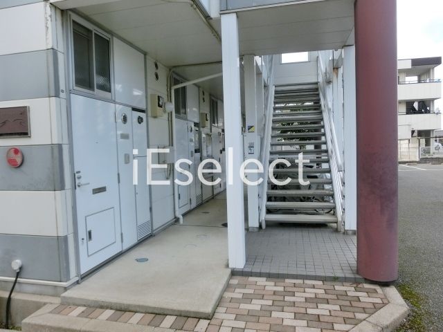 エントランス　お部屋へはこちらから