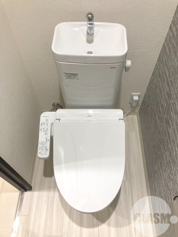 トイレ　ウォシュレット＆ウォームレット