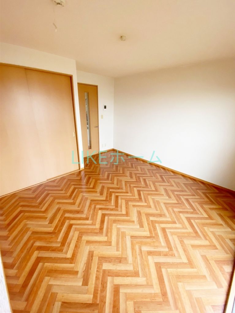 居室・リビング　玄関