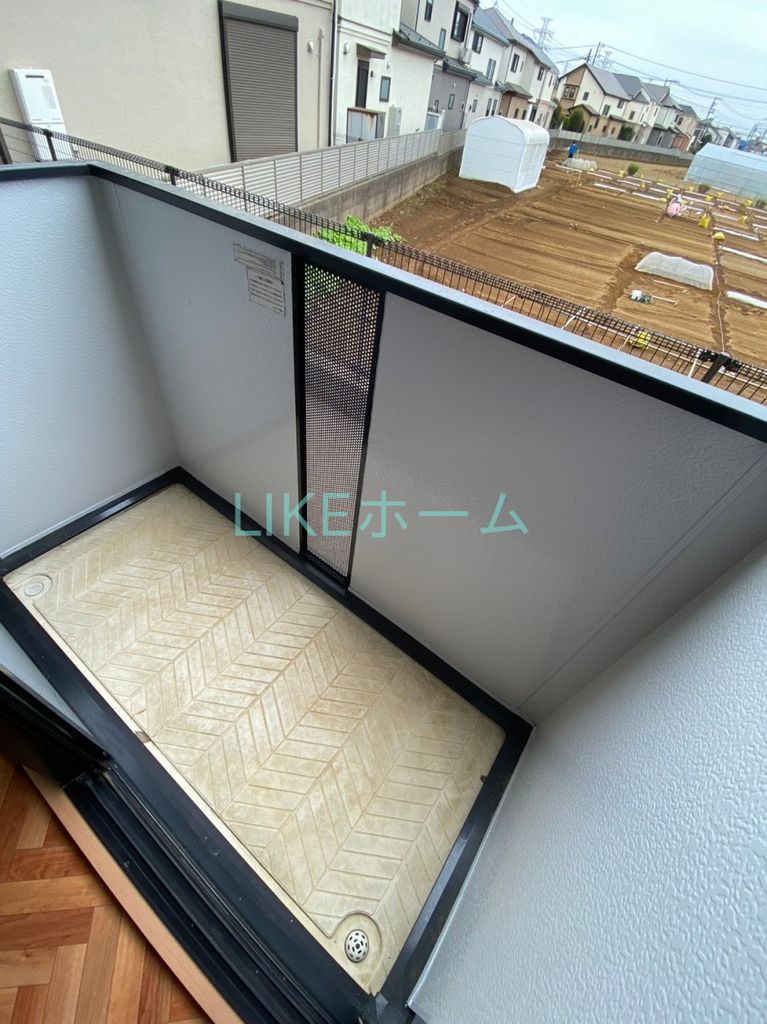 バルコニー　バルコニー