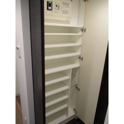 玄関　☆広々とした玄関☆