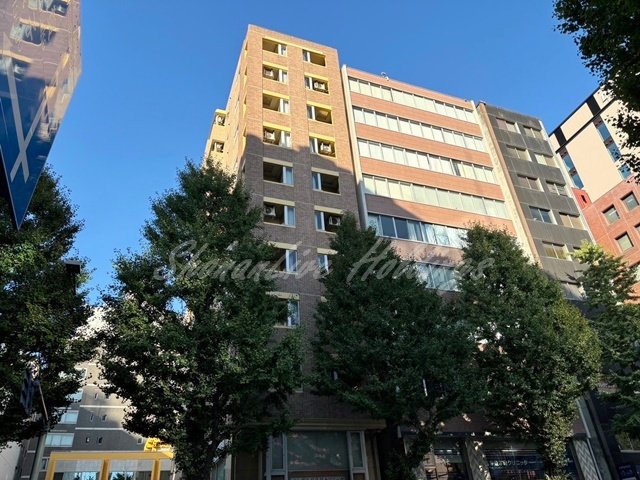 建物外観　鉄骨鉄筋コンクリート造のマンション♪