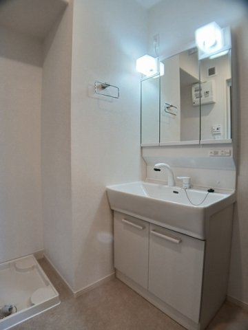 洗面設備　忙しい朝には欠かせない洗面所です