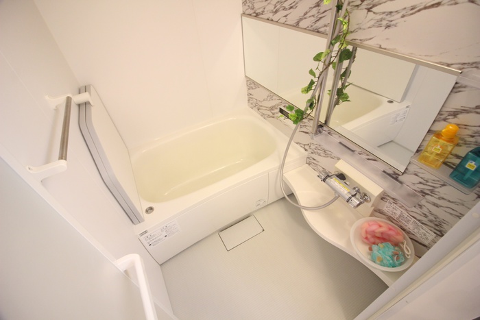 バス・シャワールーム