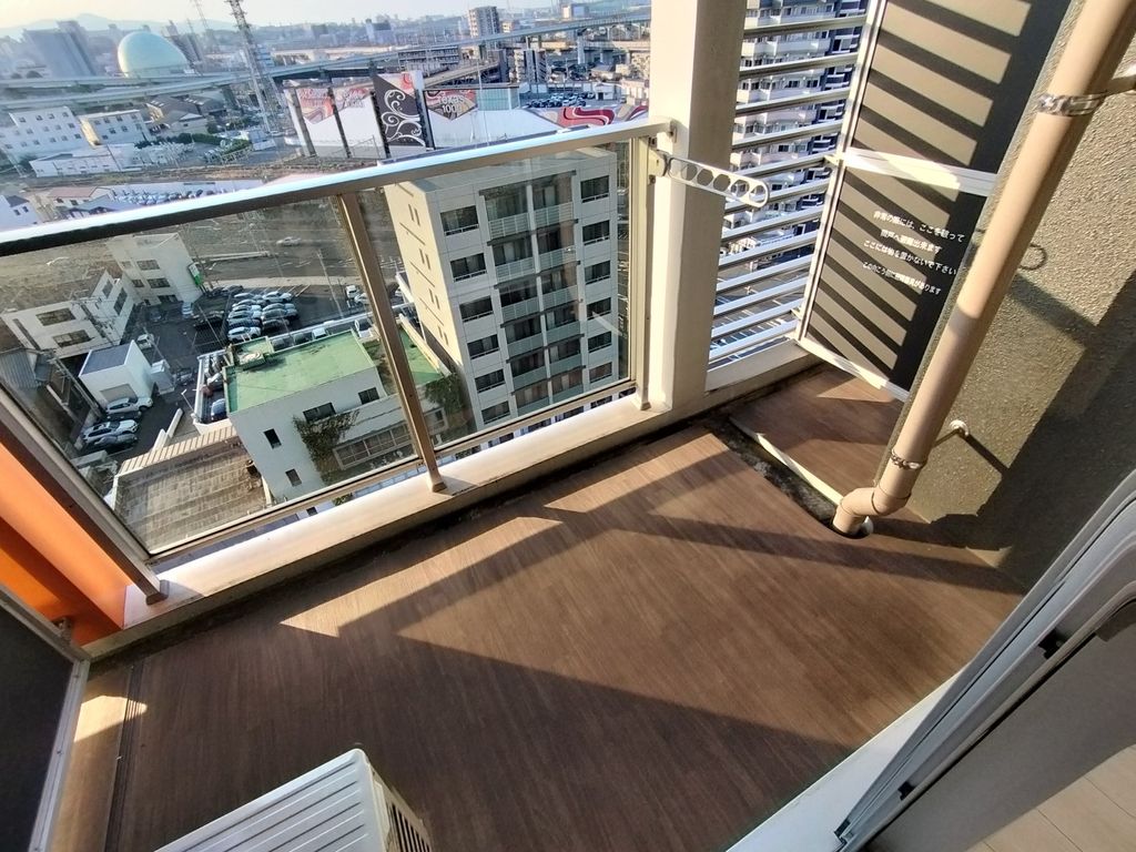 バルコニー　バルコニー