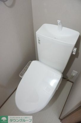 トイレ　お部屋探しは株式会社　タウンハウジング　までお気軽にお問合…