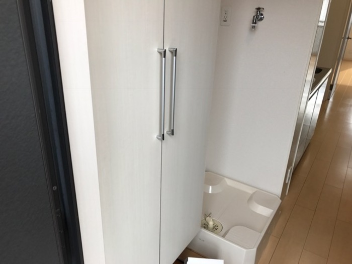 玄関　玄関シューズボックス