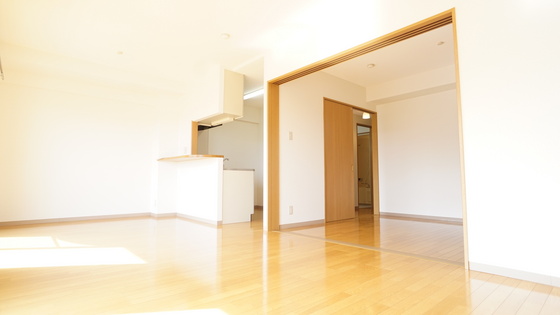 居室・リビング　リビング