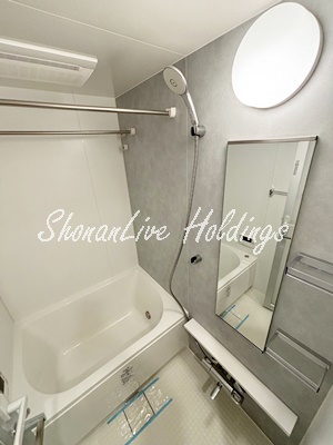 バス・シャワールーム　浴室乾燥機付きのお風呂♪