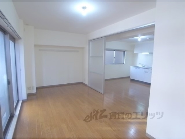 居室・リビング　居室