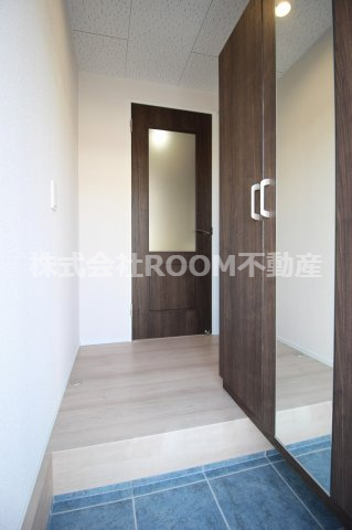 エントランス　建物の内部です