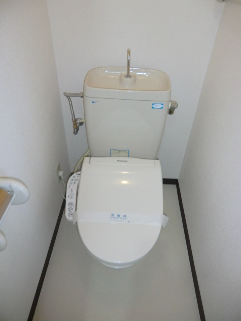 トイレ　ウォシュレット