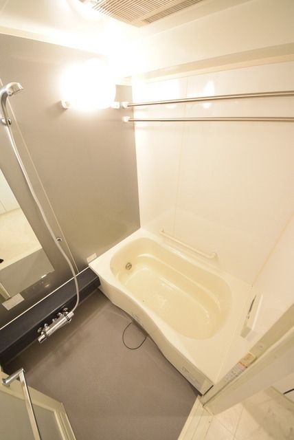 バス・シャワールーム　☆一日の疲れを癒してください☆