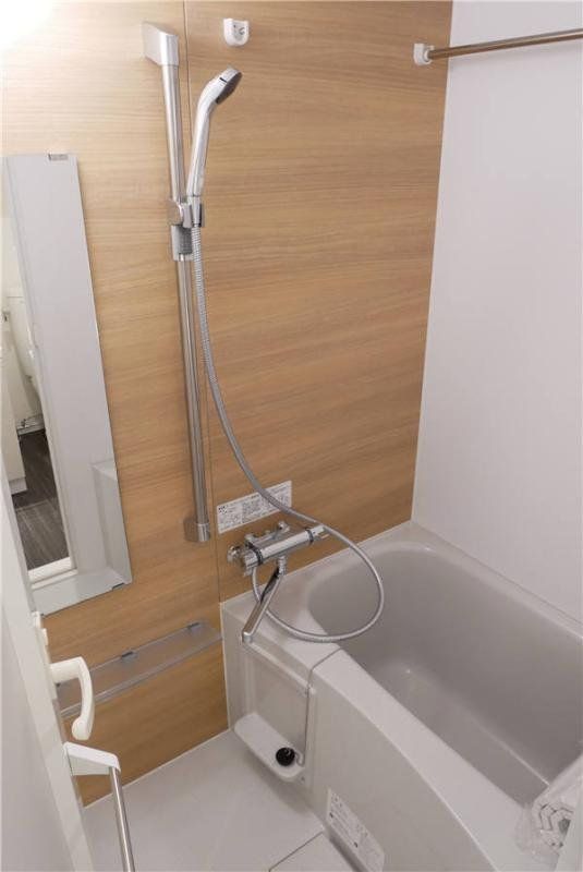 バス・シャワールーム　室内