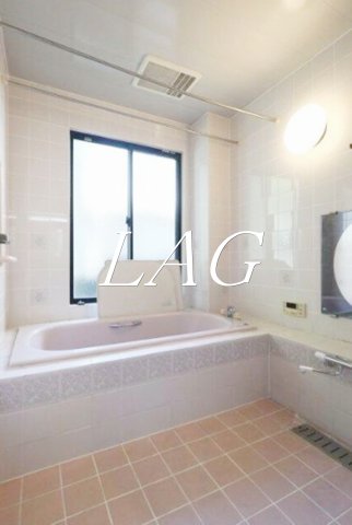 バス・シャワールーム　お風呂です。