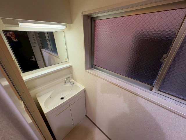 洗面設備　広い洗面スペース