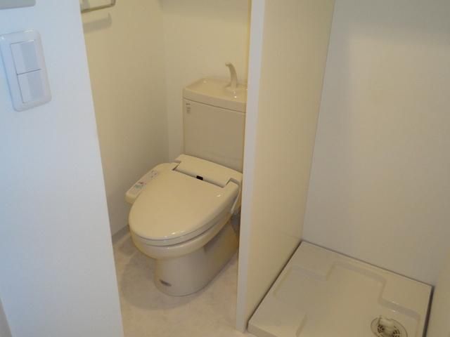 洗面設備　★ウォシュレット付きトイレ・室内洗濯機置き場★