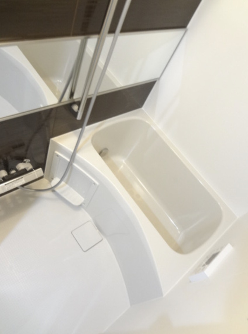 バス・シャワールーム　風呂