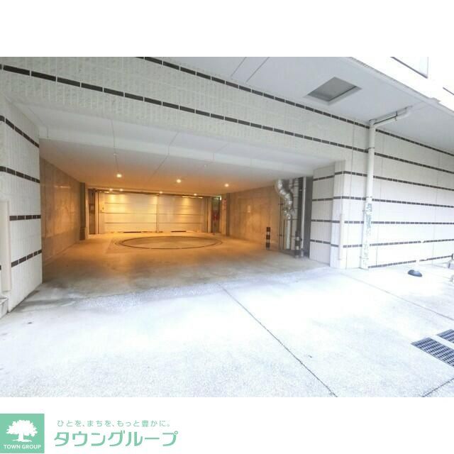 駐車場　部屋探しは株式会社　タウンハウジング　までお気軽にお問合せ…