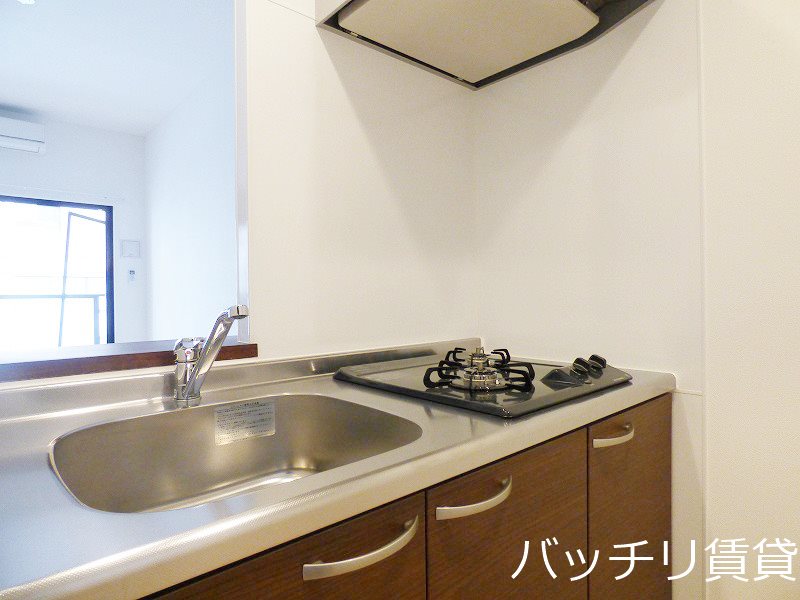 キッチン　※別号室イメージの為、現状を優先致します
