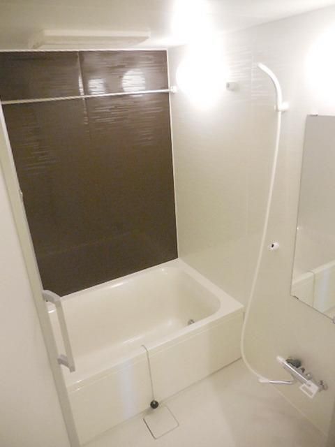バス・シャワールーム　★お問い合わせはタウンハウジングまで★