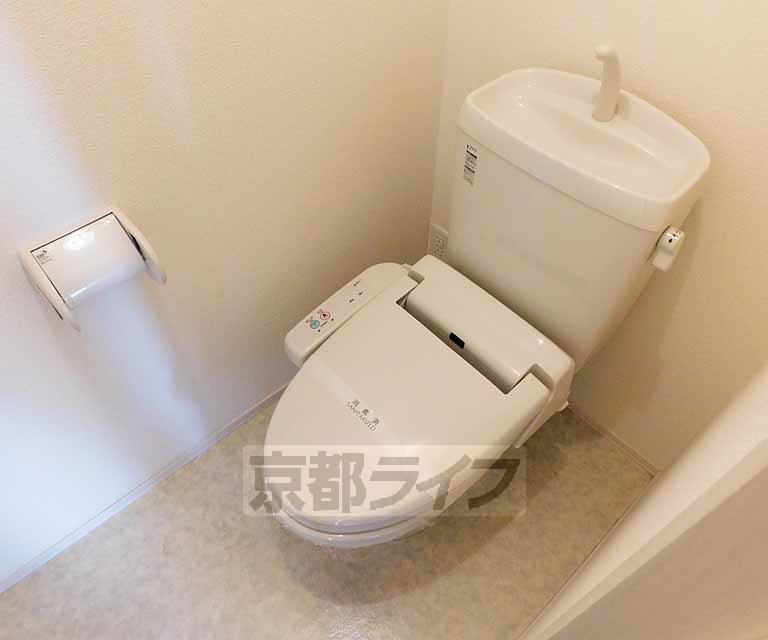 トイレ　ウォシュレット完備