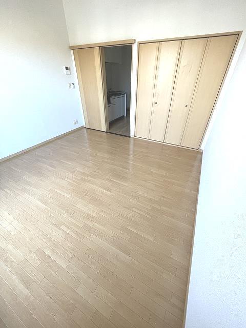 その他部屋・スペース　洋室8帖