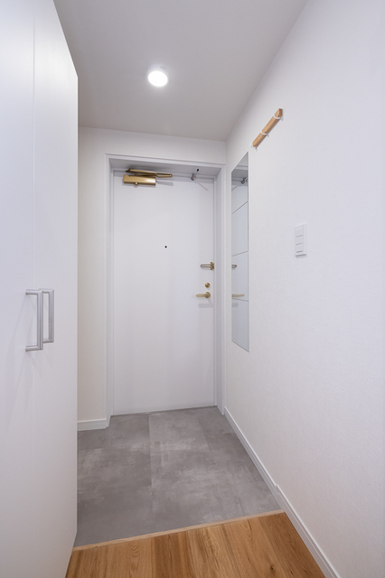 玄関　※写真は同タイプ住戸です。