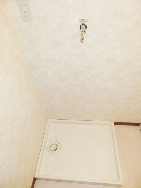 その他　室内に洗濯機置き場があります。