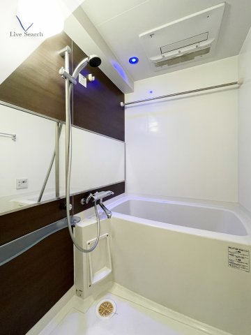 バス・シャワールーム　※同物件の別部屋の写真です