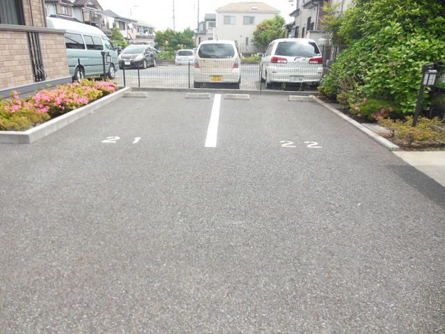 駐車場　★敷地内駐車場です★