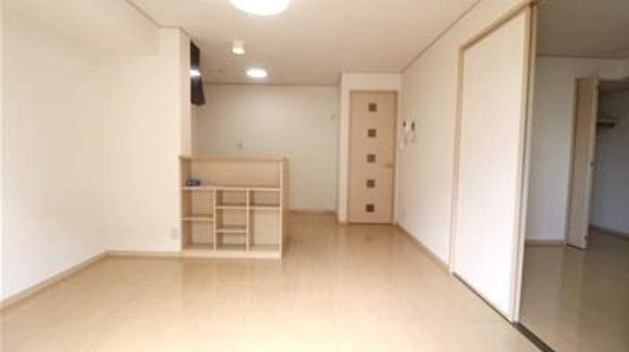 居室・リビング　ゆったり過ごせる居間です