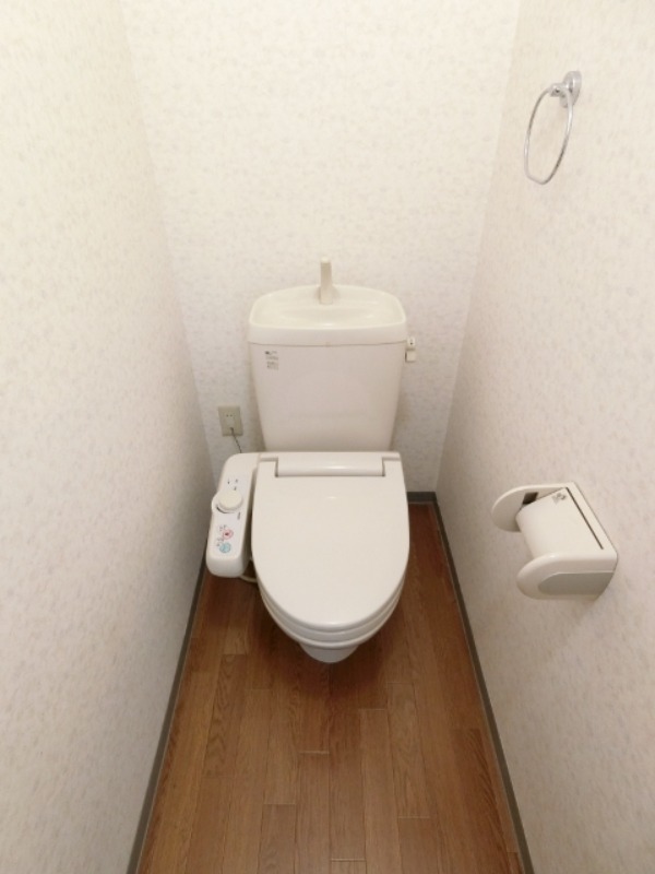 トイレ　図面と現状に相違がある場合には現状を優先