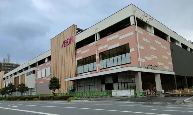ショッピングセンター　イオンスタイル　東淀川（ショッピングセンター）まで210m
