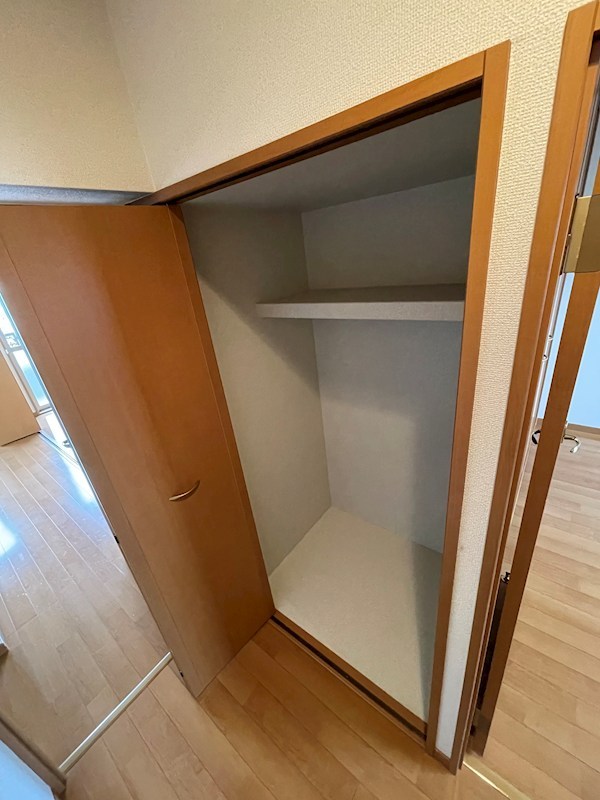収納　※同棟同型内観写真、原状優先となります。