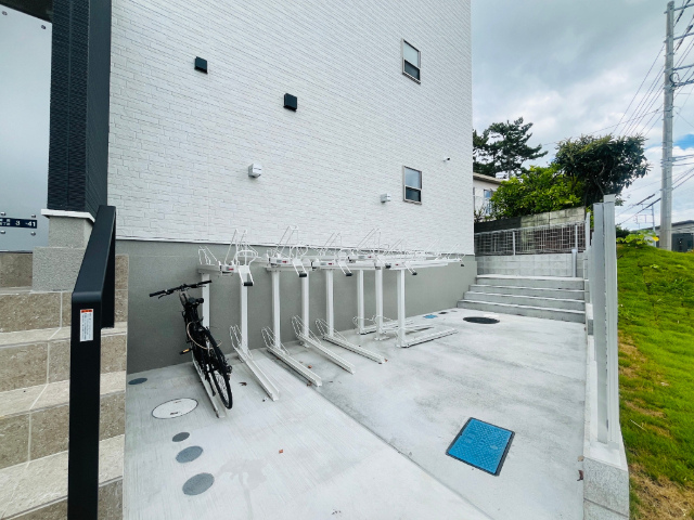駐車場　駐輪場