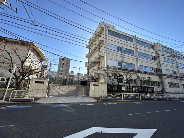 小学校　深川小学校（小学校）まで206m