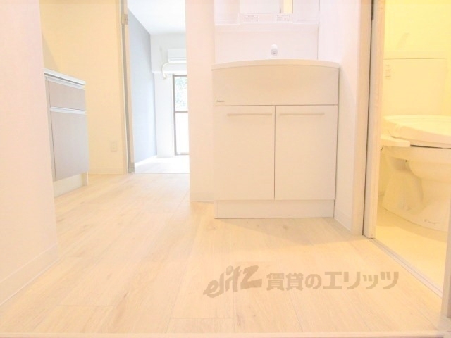 その他部屋・スペース　廊下