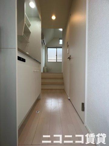 玄関　別号室イメージの為、現状を優先致します。