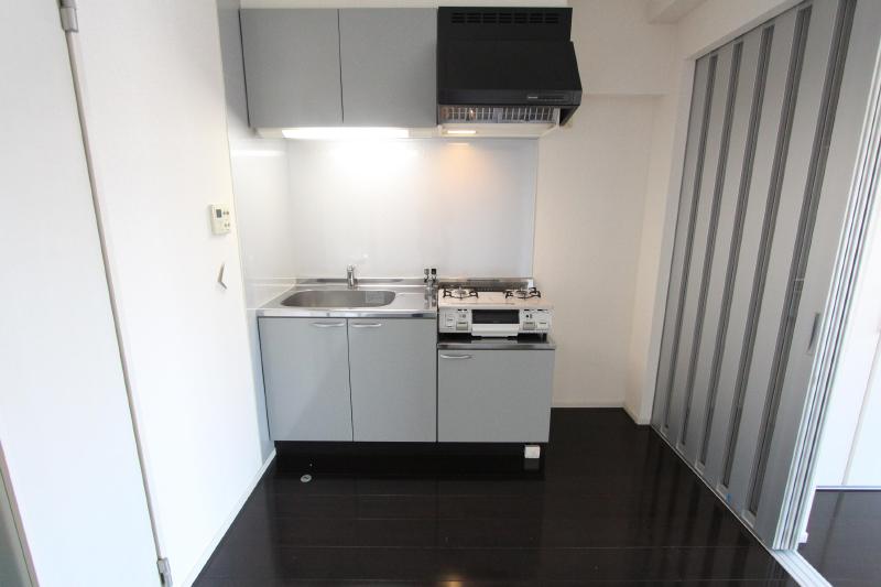 キッチン　同タイプ別部屋写真です。現況優先となります。