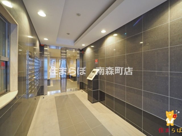 エントランス　共用部の印象も大切に