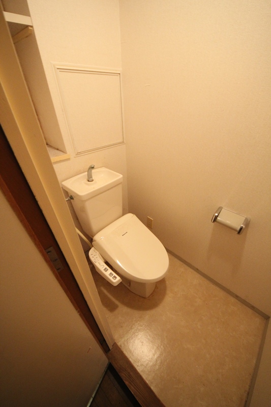 ヒロネン塚口のトイレ写真
