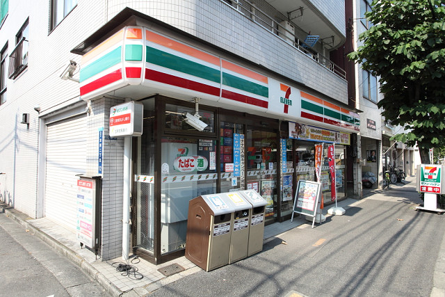 コンビニ　セブンイレブン 墨田本所2丁目店（コンビニ）まで371m