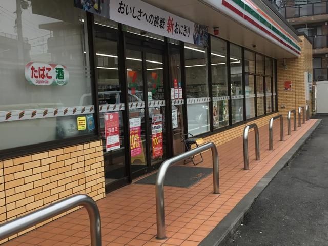 コンビニ　セブンイレブン東恋ケ窪2丁目店（コンビニ）まで152m