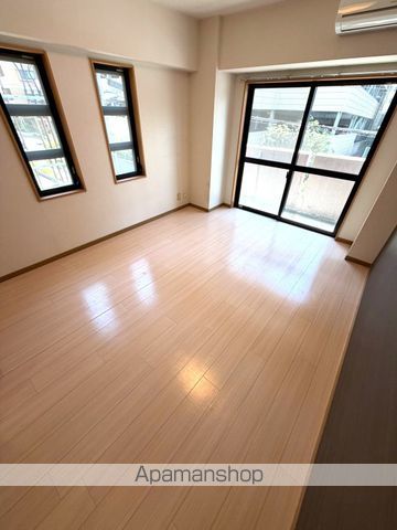 J-Cityの居間写真