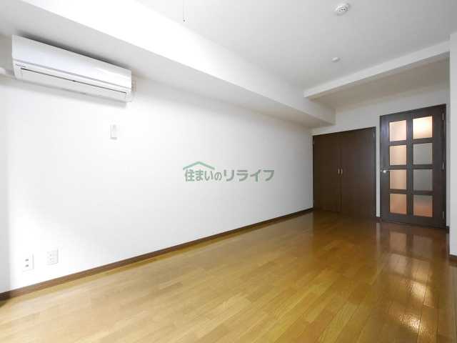 CASA DEL GLICINEの居間写真