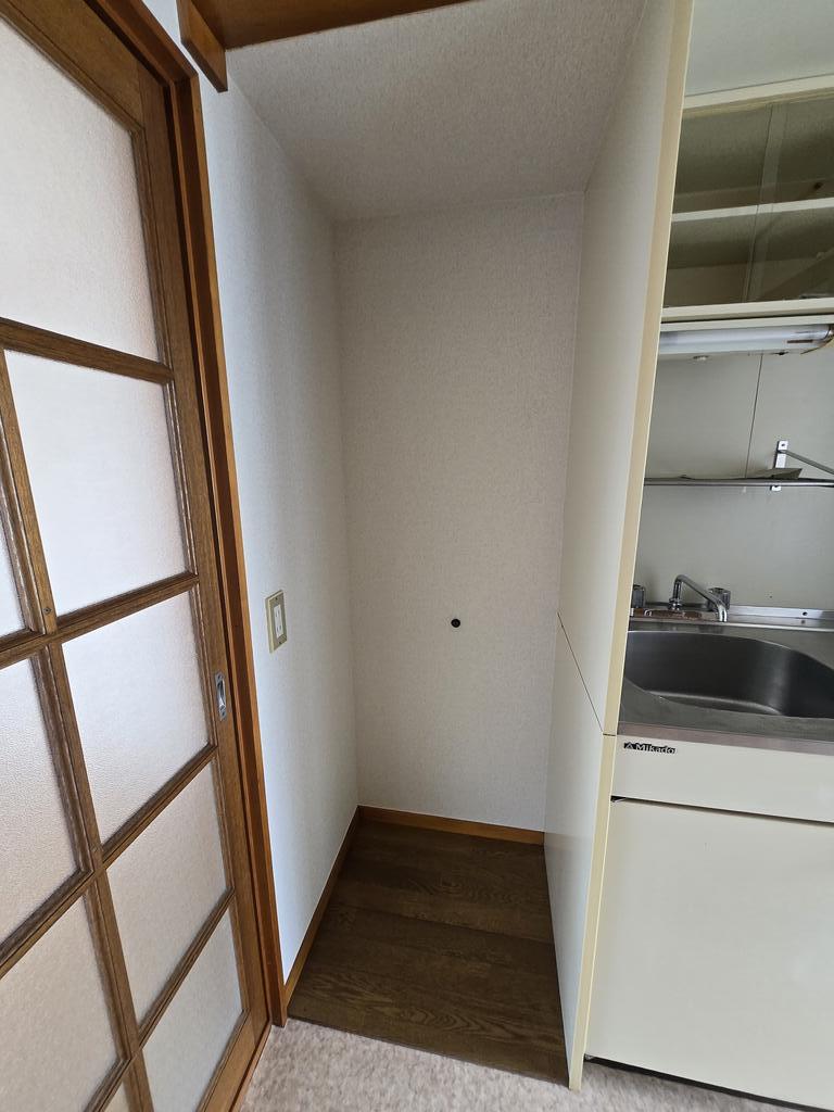 その他設備　冷蔵庫置き場