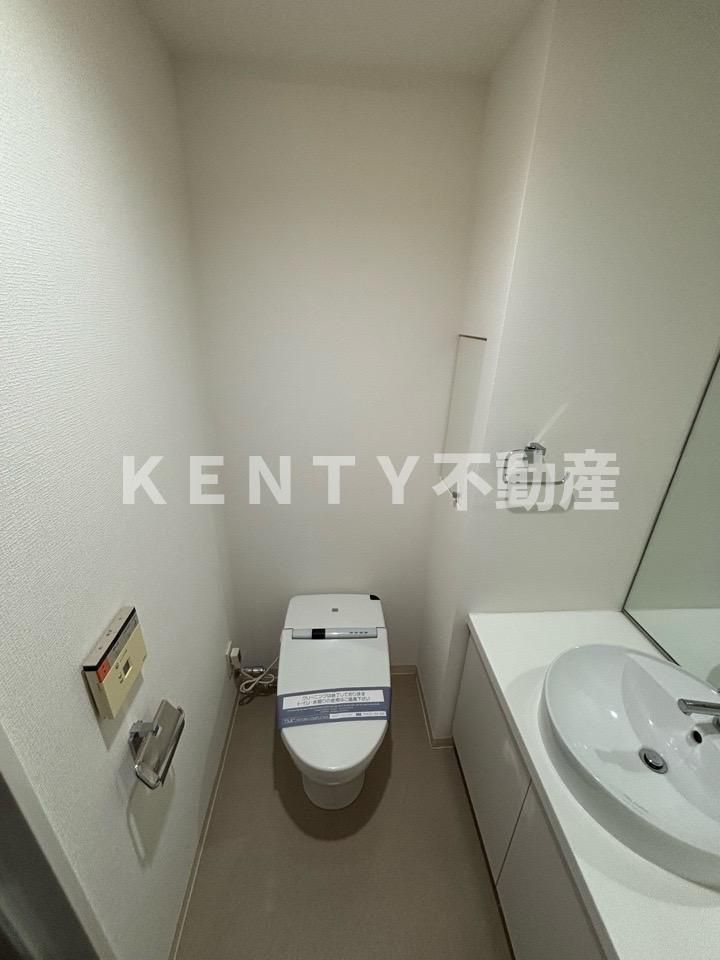トイレ　コンパクトで使いやすいトイレです