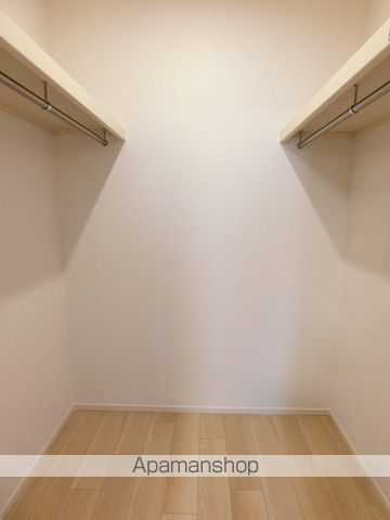 ＪＲ東海道本線 菊川駅 バス乗車時間：45分 最寄りバス停で下車 徒歩14分 2階建 築4年の内装写真