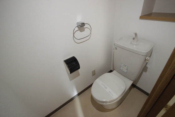 トイレ　※別号屋の写真です